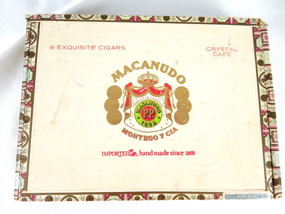 Vintage Macanudo Montego y Cia Crystal Cafe Cigar Box Jamaica Made Pre-2000